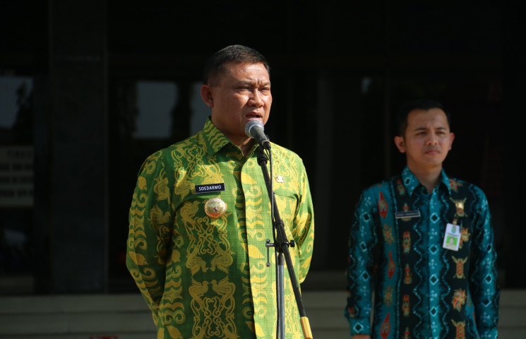 Gubernur Akui Banyak Terima Pesan Keluhan Dari Staf SKPD